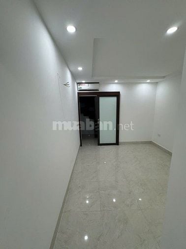 Cần bán căn hộ Tập thể Tầng 1  cán bộ Thủ Lệ số nhà 20 Ngõ 9/3 Đào Tấn