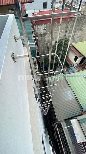 TOÀ NHÀ Dịch vụ Lĩnh Lam 7 Tầng THANG MÁY 14 phòng khép kín dòng tiền 
