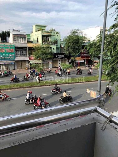Cho thuê nhà 2MT Hồng Bàng, P1, Q11 giá 30tr