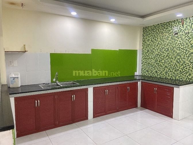 Chính Chủ cần tiền đầu tư bán nhà Mặt Tiền NGUYỄN XÍ . P13. BÌNH THẠNH