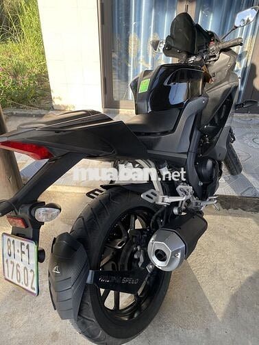 R15V3 Xe đời 2022 mới keng