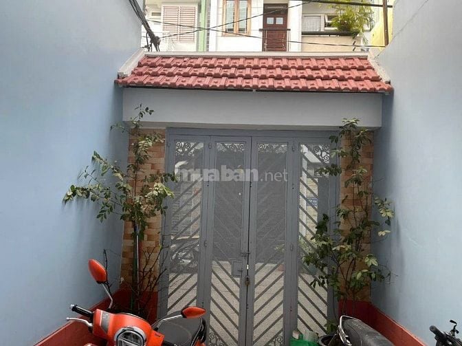 BÁN NHÀ TRUNG TÂM - GẦN GA METRO BẢY HIỀN
