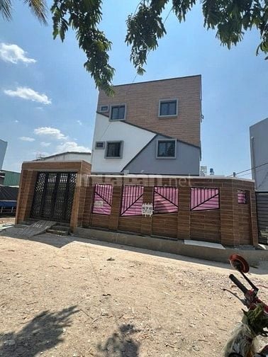 Nhà MT Kênh Thạnh Xuân 25, mgang 13m 10 PN, 10WC đang Kd cho thuê và ở