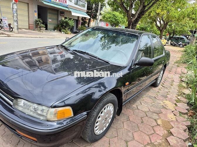 Honda Accord 1994 1.8 MT - 300000 km
