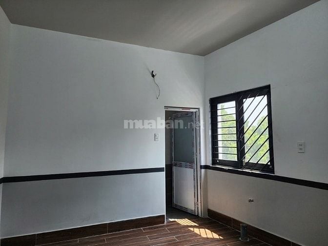 Nhà MT Kênh Thạnh Xuân 25, mgang 13m 10 PN, 10WC đang Kd cho thuê và ở