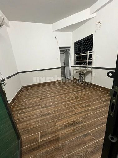 Nhà MT Kênh Thạnh Xuân 25, mgang 13m 10 PN, 10WC đang Kd cho thuê và ở