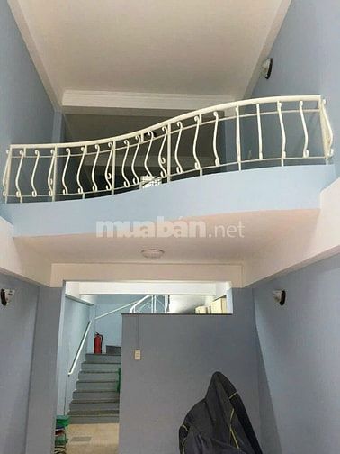 BÁN NHÀ TRUNG TÂM - GẦN GA METRO BẢY HIỀN