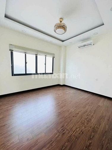 Cho thuê nhà mặt tiền Đường 3/2, P8, Q11 giá 21tr