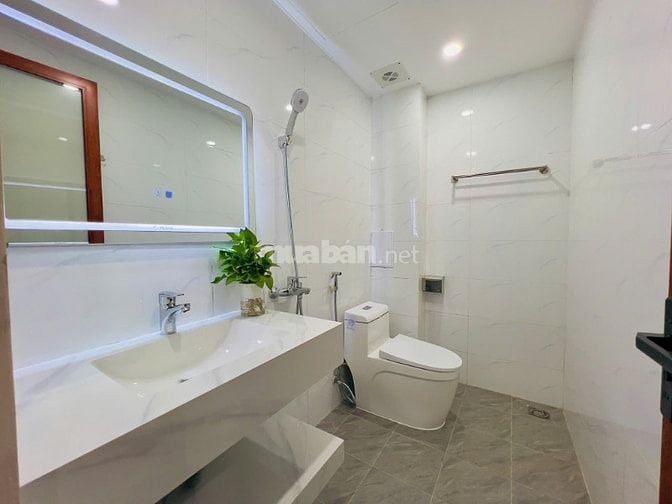 MẶT PHỐ VƯƠNG THỪA VŨ-QUẬN THANH XUÂN- 65M2- 8 TẦNG THANG MÁY