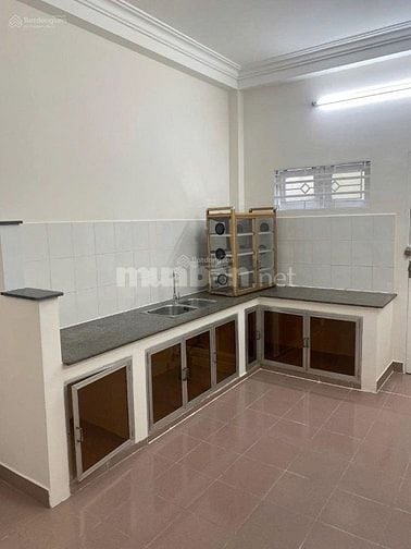Cho thuê NNC HXH HOÀNG HOA THÁM 4 TẦNG 4PN P07 Bình Thạnh