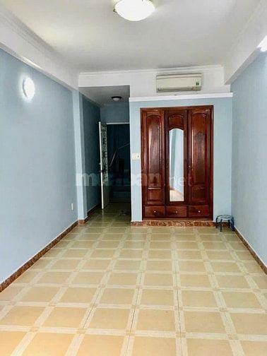 BÁN NHÀ TRUNG TÂM - GẦN GA METRO BẢY HIỀN