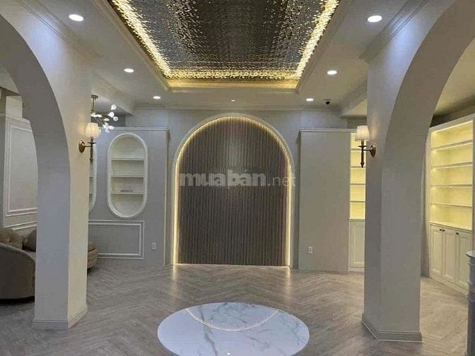 Cho thuê nhà Nam Kỳ Khởi Nghĩa, P.VTS, Q.3. 10x8m, Trệt lầu Giá 45tr