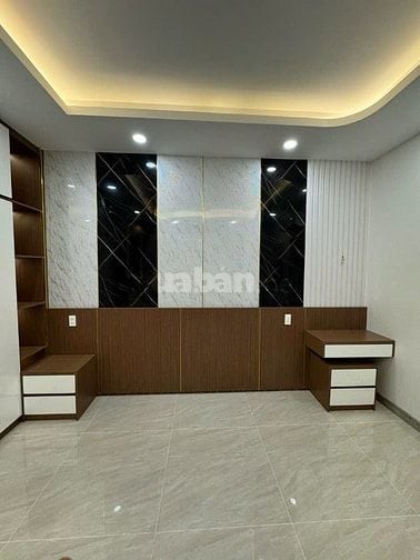 Bán nhà mặt tiền 4 lầu tuyệt đẹp Nguyễn Văn Đậu ,p07, Q.Bình Thạnh