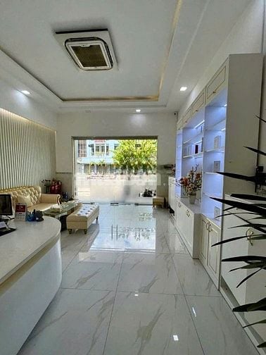 SIÊU PHẨM KHU ĐƯỜNG HOA - 158C Hoa Lan, P.7, Phú Nhuận