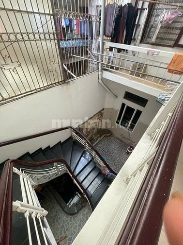Chính chủ cho thuê nhà mặt tiền kinh doanh tại Ngã 3 Bốt Tròn ( Đường 