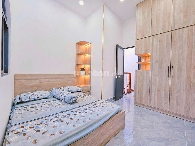 Nhà hẻm đ.Nguyễn T Minh Khai,Q3, 44,1m2/2tỷ690 hẻm ô tô SHR chính chủ
