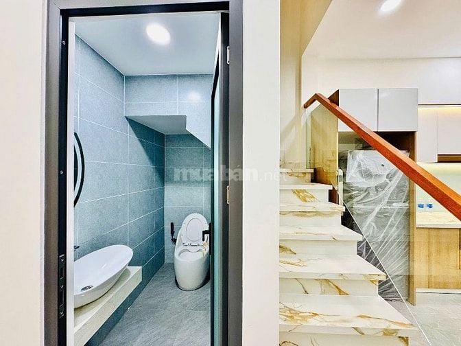 Nhà cần bán đ.Nguyễn Công Hoan PNhuận.44,1m2/2tỷ680.hẻm oto sổ riêng.