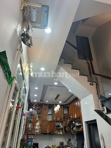 Cần bán nhà chính chủ ở lâu đời mới xây 3 năm 