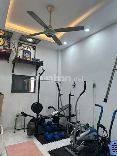 Cần bán nhà chính chủ ở lâu đời mới xây 3 năm 