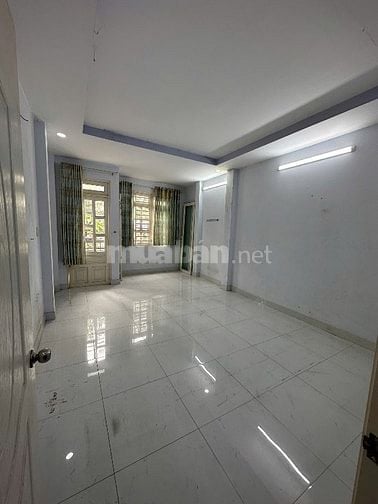 MTKD Đường Liên Khu 8-9. 80m. Trệt Lầu. Nhà đẹp. 7,1 Tỷ
