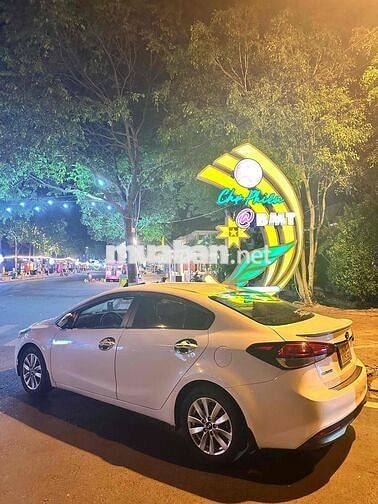 Kia Cerato 2017 1.6 MT - 130000 km
