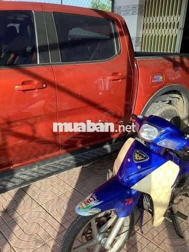 Xe góp nối .Ford 3 2023 - 30000 km