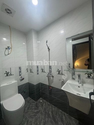Căn hiếm có tại Thanh Trì – Nhà 5 tầng full nội thất, chỉ 5,8 tỷ
