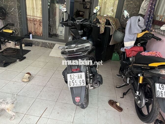 Nhà dư xe nên bán mua xe hơi! mẫu mới 2024