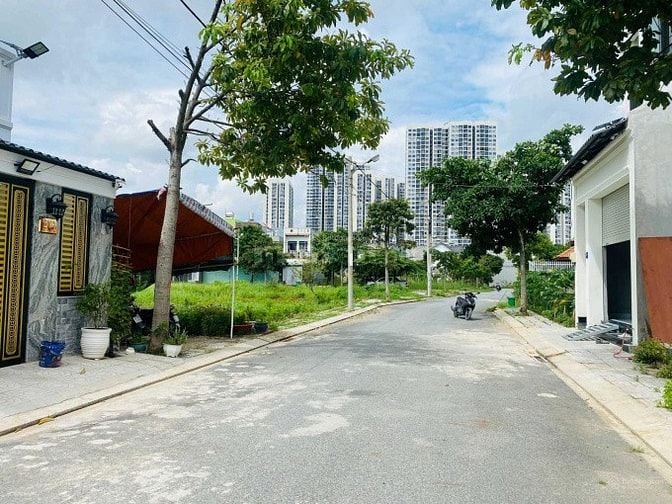 💥Chủ cần bán vài nền KDC Làng Đại Học Mới Quận 9 - Châu Long💵 2Tỷ150