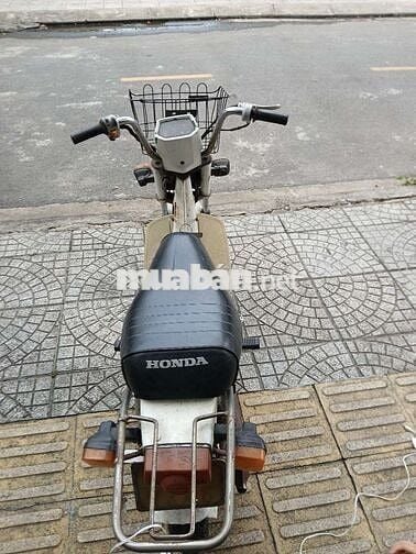 Xe chally honda Nhật, đời 1979 , máy còn rất ngon
