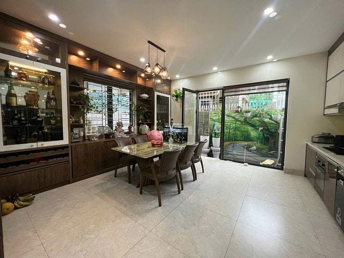Bán biệt thự 4 tầng Tại Pg An Đồng, An Dương, Hải Phòng. Giá 8,9 tỷ.