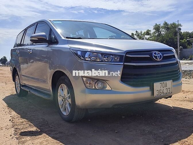 Toyota Innova 2017 2.0G - 181000 km