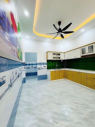 Nhà Quốc lộ 50, Tân Kim,Cần Giuộc.Thiết kế Sang Trọng , sổ sẵn cc liền