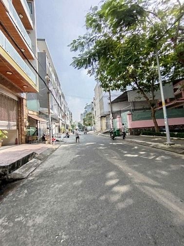 NGON NGẺ ! NHÀ BÁN ĐƯỜNG SỐ 64 Q6, VIEW CÔNG VIÊN (4X17) CHỈ 11,2 TỶ 
