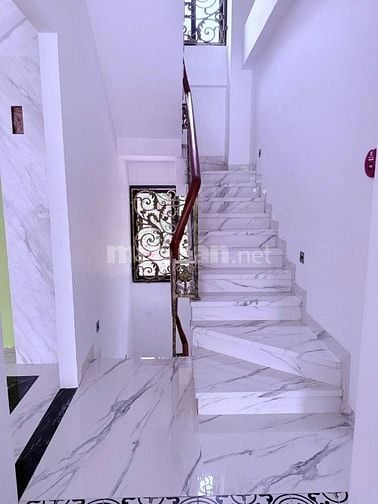 Chính chủ cho thuê nhà mới xây mặt tiền Trần Não, Quận 2, hầm, 4 tầng