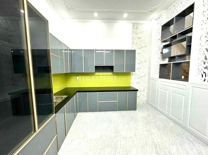 Cần Bán Gấp Nhà 1 Trệt 1 Lầu Đường Tỉnh Lộ 10 - 950 Triệu - SHR