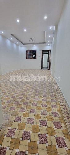 Cho thuê NNC 5 TẦNG MẶT TIỀN BẠCH ĐẰNG P24 Bình 