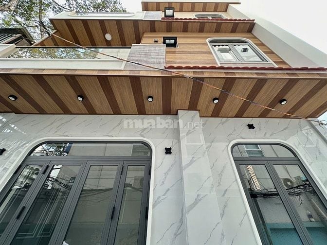 Nhà  Đẹp HXH sát Mặt Tiền Trần Quang Khải 7,7x4,2 TT Quận 1 chỉ 9,8 Tỷ