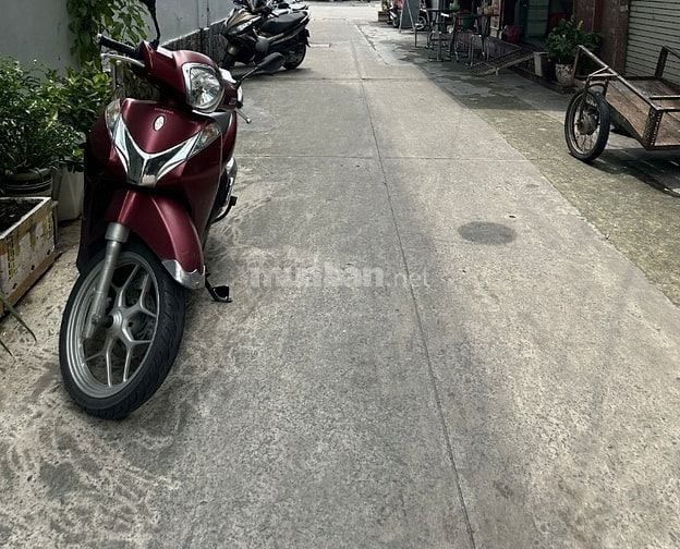 Quận 10 - 94m2 - Cạnh Mặt Tiền , Gần BigC Tô Hiến Thành - 9Tỷ6