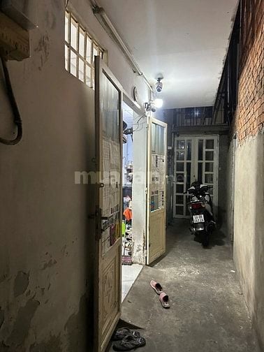 Bán nhà 114/2 Nguyễn Ngọc Nhựt, P.Tân Quý, Tân Phú, sát chợ Tân Hương