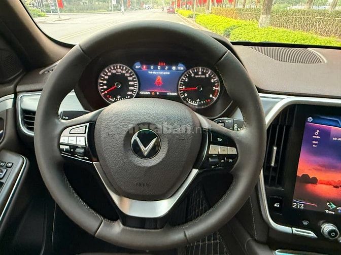 Lux SA 2.0 Premium sx 12/2020 sơn zin đến 99% quá mới.