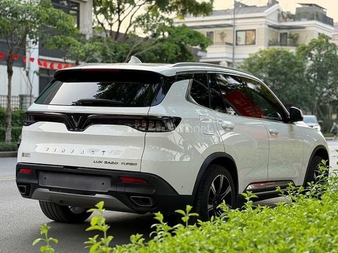 Lux SA 2.0 Premium sx 12/2020 sơn zin đến 99% quá mới.