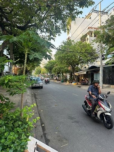 Bán nhà 114/2 Nguyễn Ngọc Nhựt, P.Tân Quý, Tân Phú, sát chợ Tân Hương
