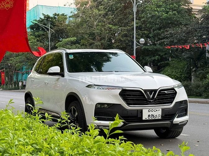 Lux SA 2.0 Premium sx 12/2020 sơn zin đến 99% quá mới.