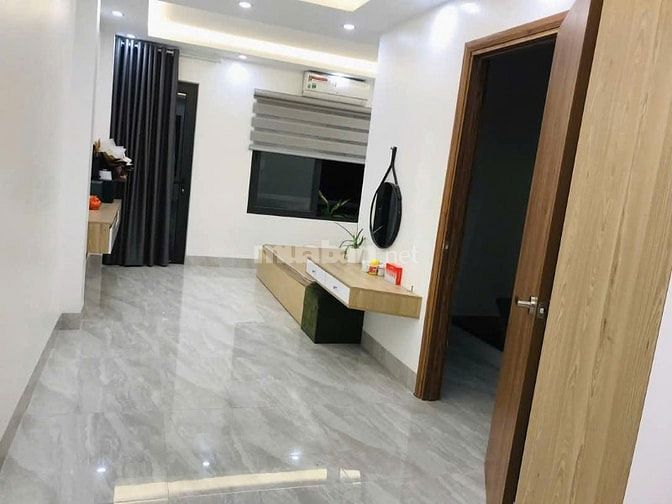 NAM TỪ LIÊM - Ô TÔ ĐỖ CỬA - NỘI THẤT FULL- 6.66TỶ(thương lượng mạnh)