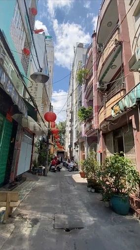 Hẻm xe hơi Võ Văn Kiệt,Ngay Công Viên,Nhà Mới,5Tầng,5PN,An Ninh,Sạch 