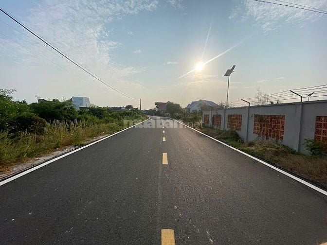 Bán cây xoài tặng lô đất Lộc An Hồ Tràm cách biển 800m
