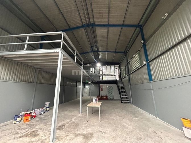 Kho 310m² Quận 2  – Giao thông thuận tiện, chứa hàng và sản xuất nhẹ!