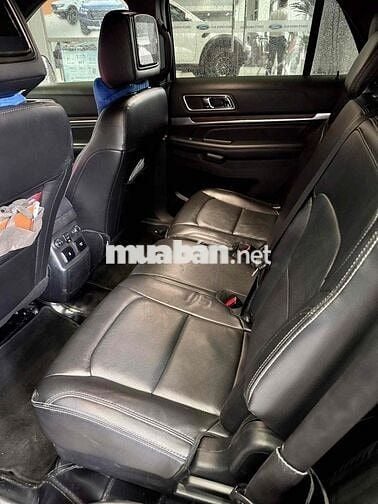 Ford Explorer 2019 2.3L Ecoboost - 64000 km