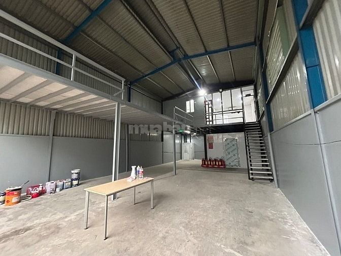 Kho 310m² Quận 2  – Giao thông thuận tiện, chứa hàng và sản xuất nhẹ!